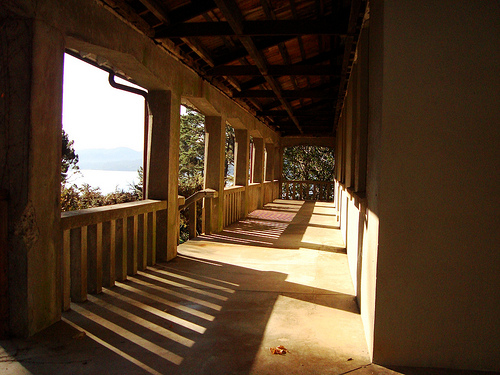 Edificio abandonado en Marconi Center